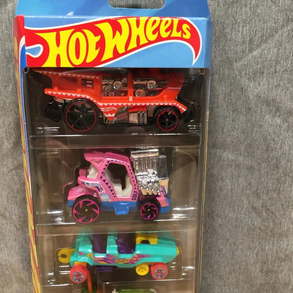 Hot Wheels Kids Toy Cars HW Fun Park 5-Pack JCP94 Multicolor